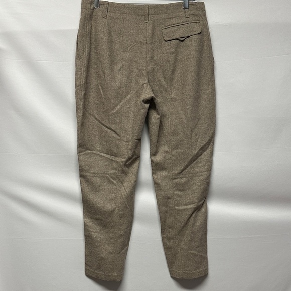 Gunex Herringbone Wool & Cashmere Blend Tapered Ankle Pants with Button Detail - Picture 3 of 4